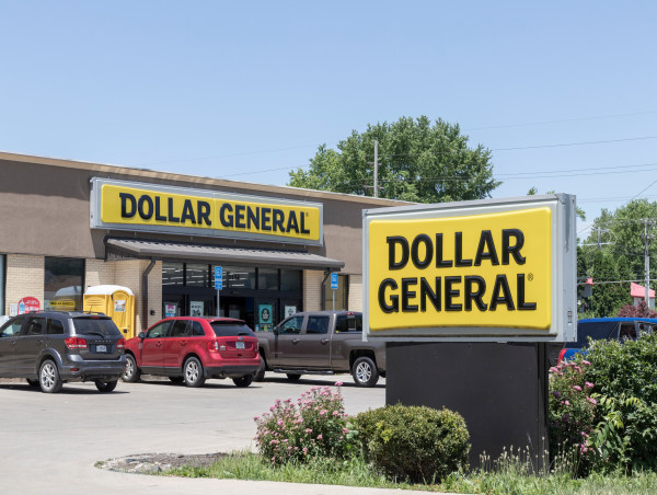 Munson says Dollar General stock is ‘so cheap’ after Q3 earnings