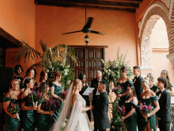  TwoTravel Announces New Destination Wedding Division and Releases Group Travel Survey Report 