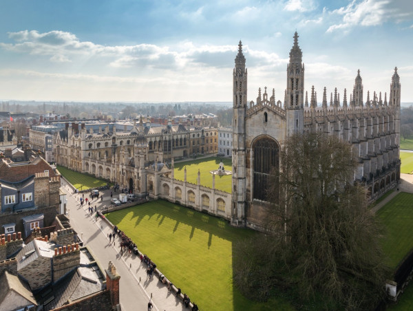 Spinouts from Oxford and Cambridge university secure more capital than peer institutes, research finds 