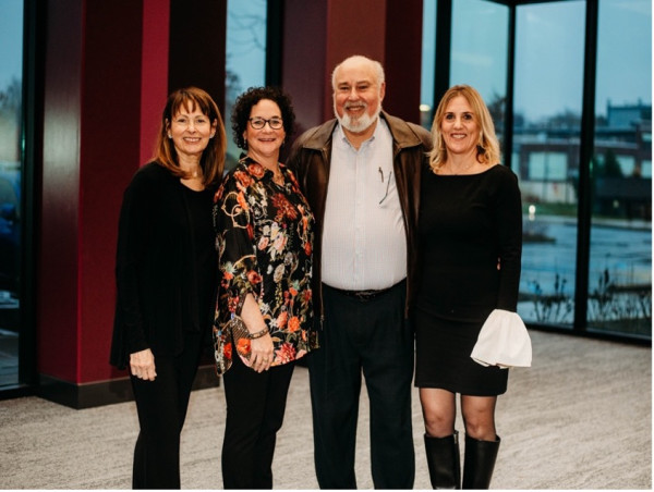  Business Executives Share Leadership Experiences in Innovative New Book 