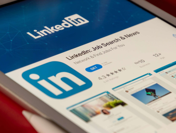  LinkedIn scraps plans of relocating to Microsoft Azure 