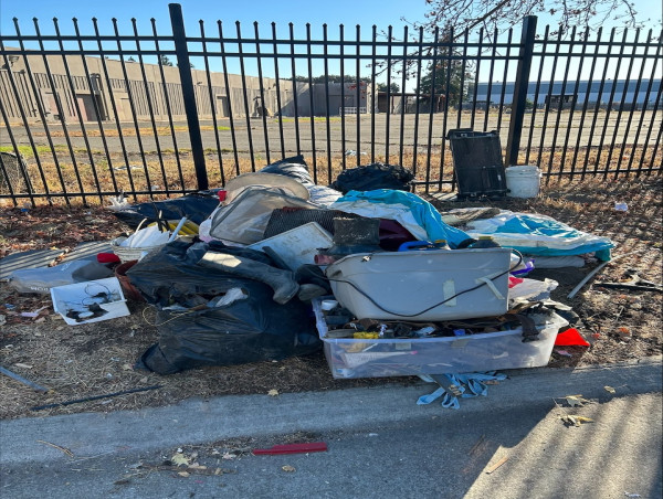  Manteca is Committed to Keeping the City Clean 
