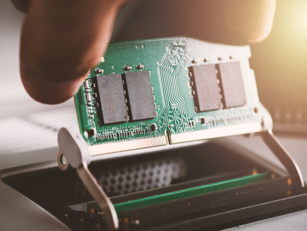  Micron Q1 earnings: ‘big driver in 2024 is going to be AI’ 