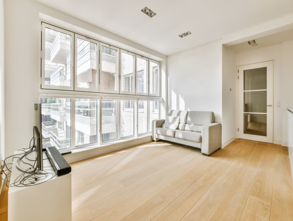  Luxury Wood Flooring: Elevating Louisiana's High-End Homes 
