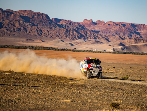 Buggyra crews have tuned their cars during the shakedown