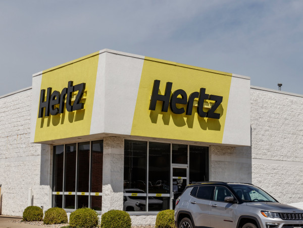  Hertz just revealed plans of switching back to gas-powered vehicles 