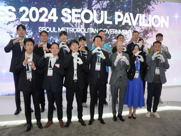  Seoul Metropolitan Government hosts the largest-ever 'Seoul Pavilion' at CES 2024 with 18 innovation awards recipients 