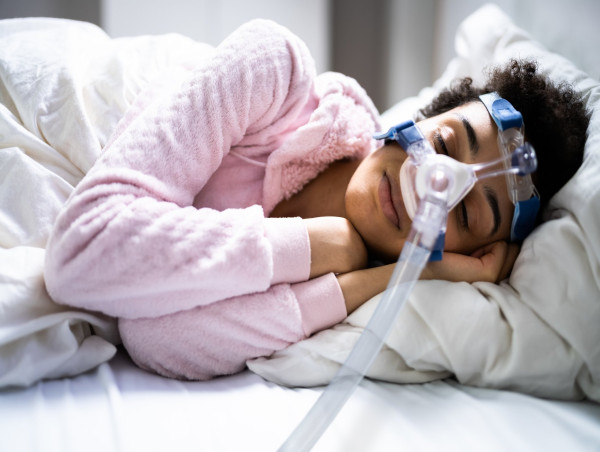 Positive Airway Pressure Devices Market Seeking Excellent Growth | ResMed, SomnoMed,Drive DeVilbiss
