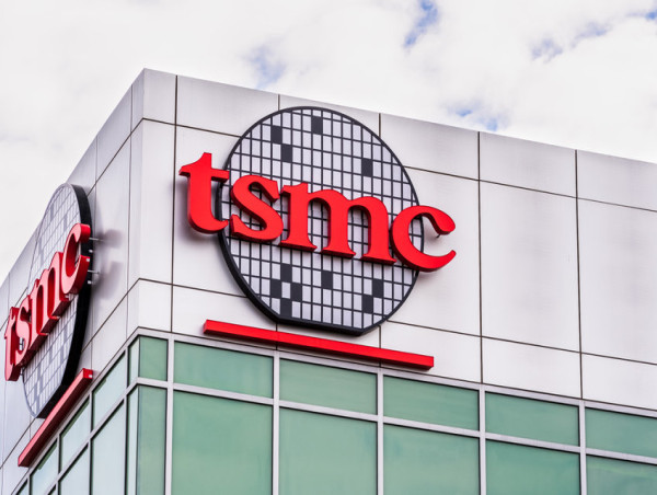  Taiwan Semiconductor Manufacturing Co (TSMC) reports flat financial results 