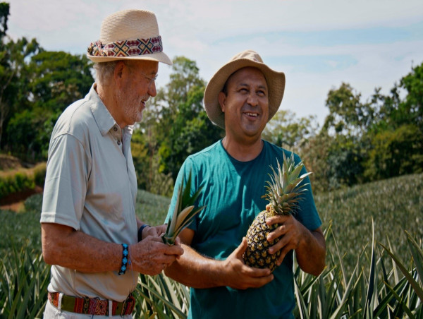  Road Scholar Steps Out with PBS Travel Host Joseph Rosendo in 