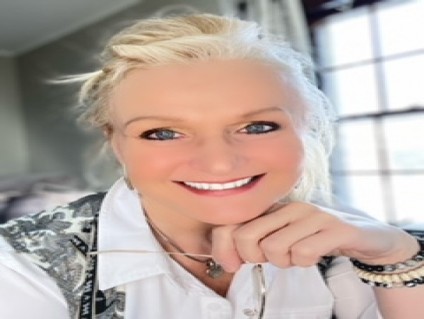  PA Ann Sommer Attains Amazon Best-Seller Status with 