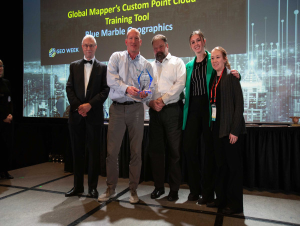 Global Mapper’s Custom Point Cloud Classification Training Tool Wins the 2024 Outstanding Innovation in Lidar Award