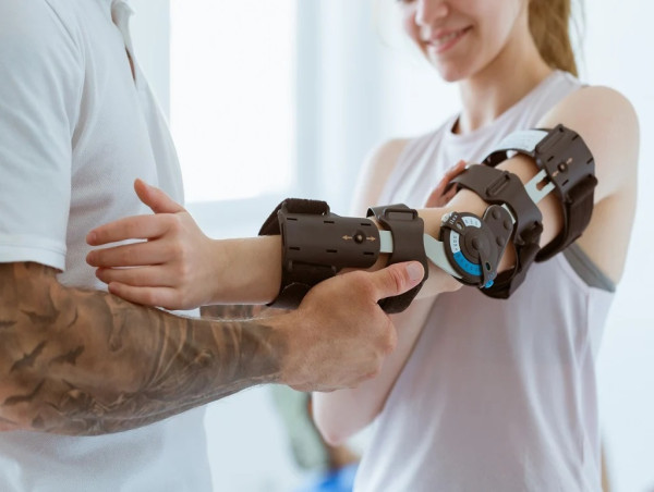 Prosthetics and Orthotics Market Rapidly Gaining Traction in Key Business Segments: Fillauer, Hanger, Proteor