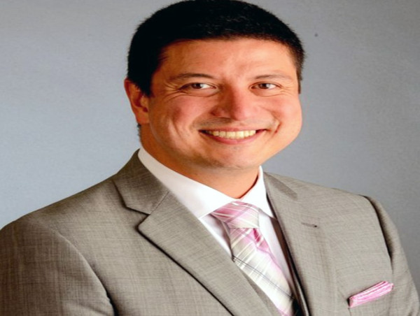 Board Certified Plastic Surgeon, Clark Schierle, MD, PhD, FACS Approved As 2024 IL Top Doc