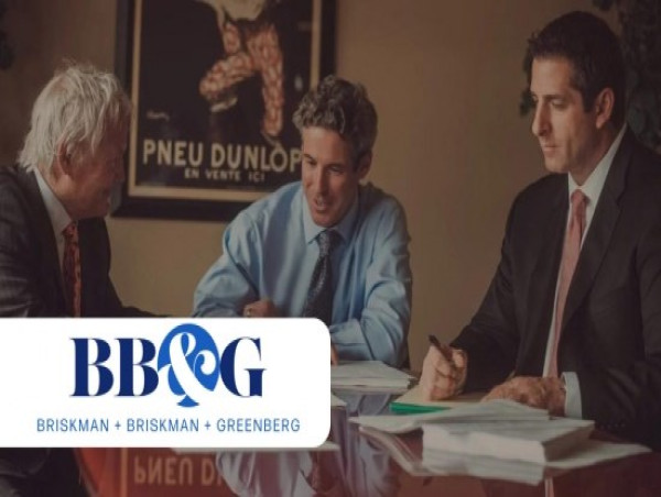 Briskman Briskman & Greenberg Illinois Attorney, Paul Greenberg, Cautions Community After Another Year of Fatal Car Accident Increases
