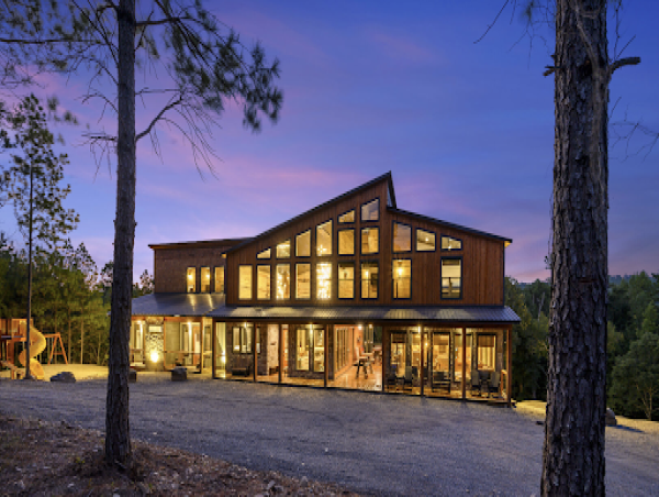 Broken Bow & Hochatown Oklahoma to be Featured on HGTV’s House Hunters Cabin Edition, February 21, 2024