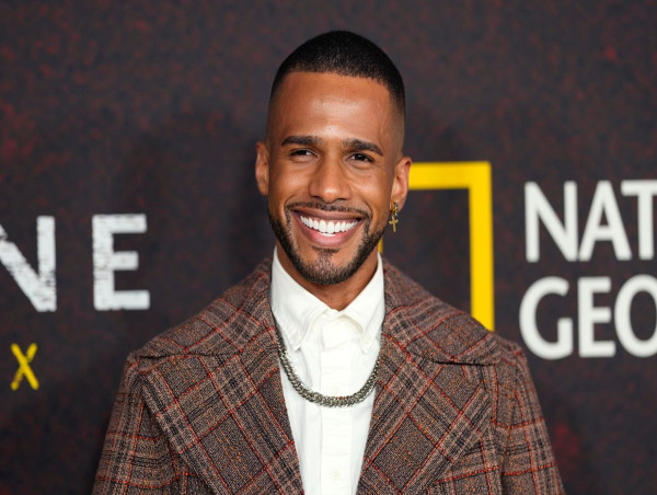  Style Icon Eric West hosts new travel series 'Traveling East to West' 