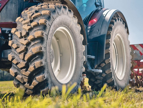Agricultural Tractor Tires Market Gain Momentum with Major Giants Bridgestone, Eurotire, Goodyear, MRF, CEAT, Michelin
