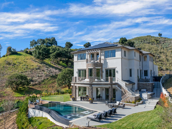  Malibu Valley Estates Modern Oasis to Gavel During ‘The Luxury Sales’ at Sotheby’s New York this March 