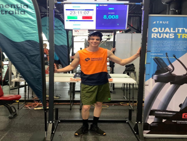  Jaxon Italiano to Attempt World Record for Most Pull-ups in 8 Hours Supported by Nicola Zanetti and Marco Bianchi 