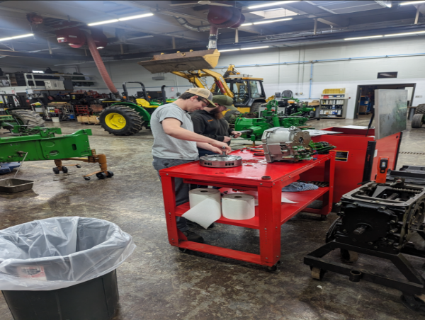  State University of New York At Cobleskill Ag & Power Machinery & John Deere Tech Program Achieve AED Accreditation 