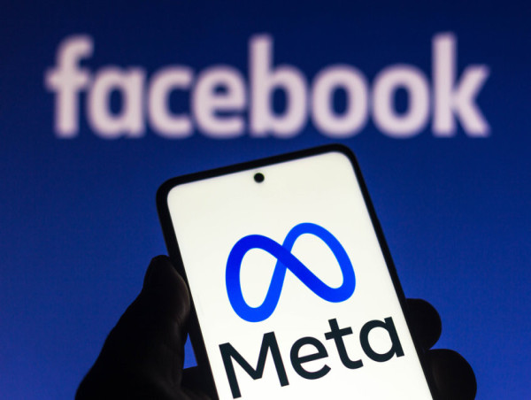Facebook, Instagram down; thousands of users report outage