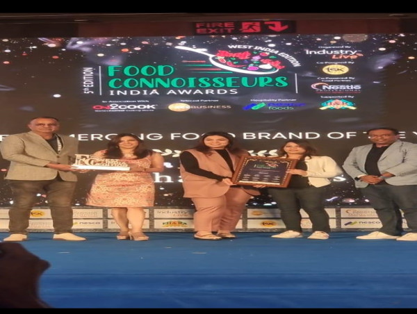  Pahari Roots Crowned 'Best Emerging Brand of the Year' at the Food Connoisseurs India Convention - West Edition 2024 