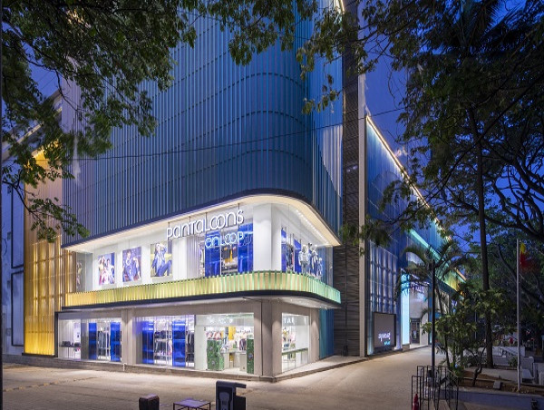  Pantaloons Unveils its First-of-kind Shopping Experience 'Pantaloons OnLoop' in India 