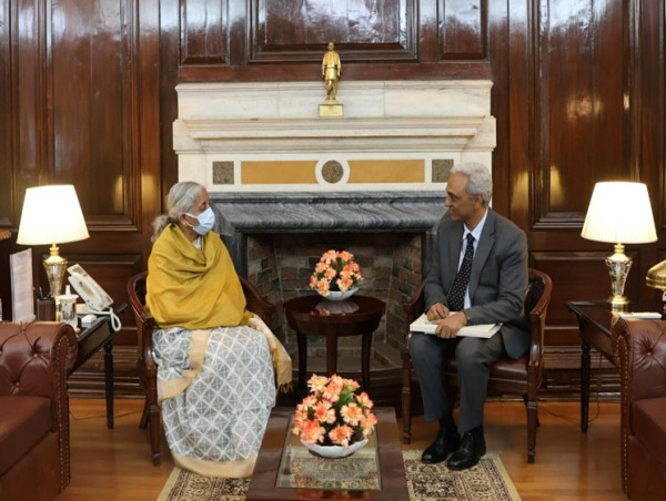 Hon'ble Union Minister of Finance, Smt. Nirmala Sitharaman, was Presented with Two Valuable Books by Shri S. Ramann CMD, SIDBI