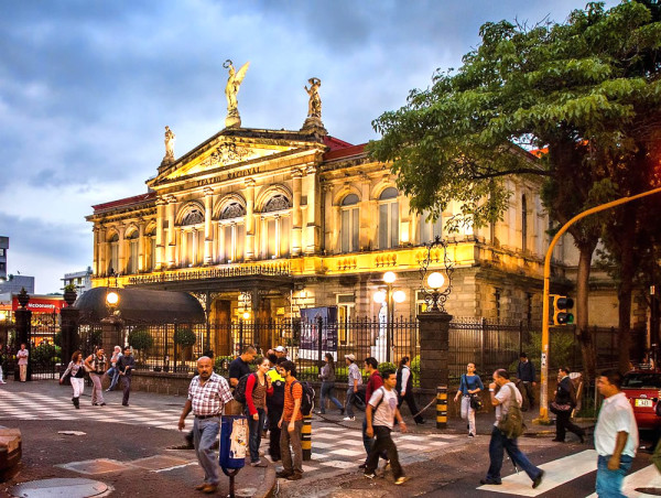 Hoteleus Presents: Urban Travel Package for Costa Rica