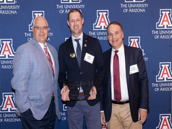  Dr. Chris Goettl Named the University of Arizona College of Medicine's 