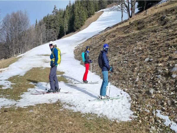 Skiing in Crisis: Alarming Trends in Latest Industry Report