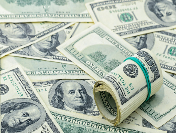 US Fed keeps interest rates unchanged, but sees three cuts in 2024