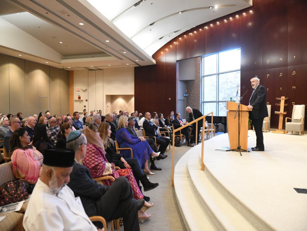 Despite Threats Muslims, Jews, and Christians Unite in Abrahamic Harmony to Break Fast of Ramadan and Esther
