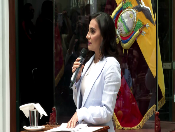 Amidst National Turmoil, Verónica Abad Discusses Her Commitment to Ecuador's Future from the International Stage