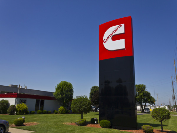 Cummins stock price forecast: firing on all cylinders