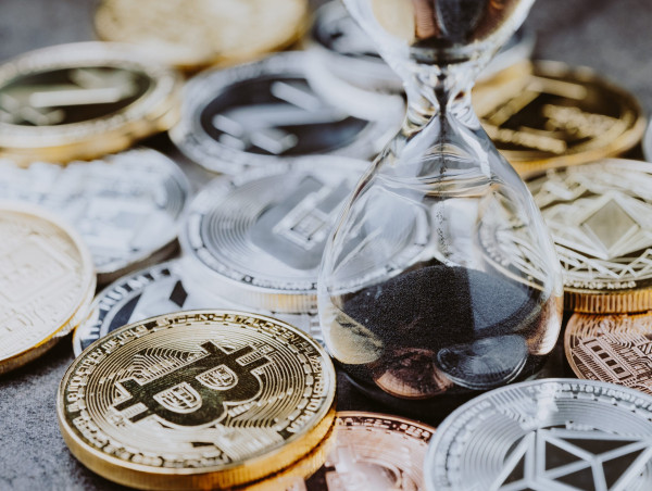 Bitcoin: Crypto markets on the edge after US’ $2-billion Silk Road BTC move