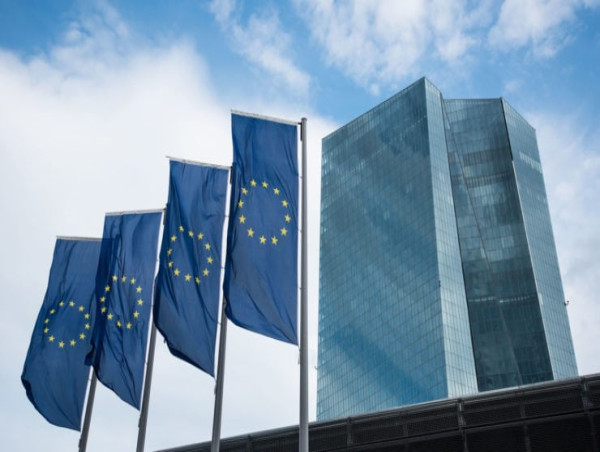 EUR/GBP forms rising wedge ahead of ECB decision