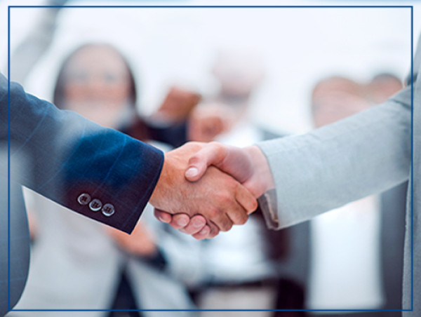  Bajaj Markets Collaborates with Rupicard to Offer a Secured Credit Card 
