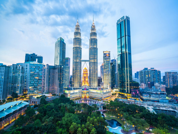 USD/MYR: Here’s why the Malaysian ringgit is in a freefall