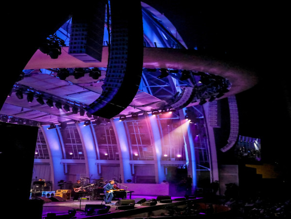 Joe Bonamassa Releases Compelling Live Rendition Of