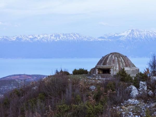  Révolutionner la Télévision des émissions de Télé-Réalité - Le projet visionnaire de Dritan Gremi sur l'île de Sazan 