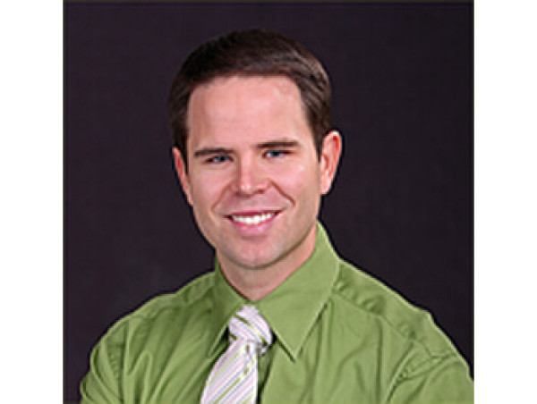 Dr.Brent Cote, A 2024 ThreeBestRated® Awarded Orthodontist, Based In Gatineau Lists Out The Merits Of Invisalign