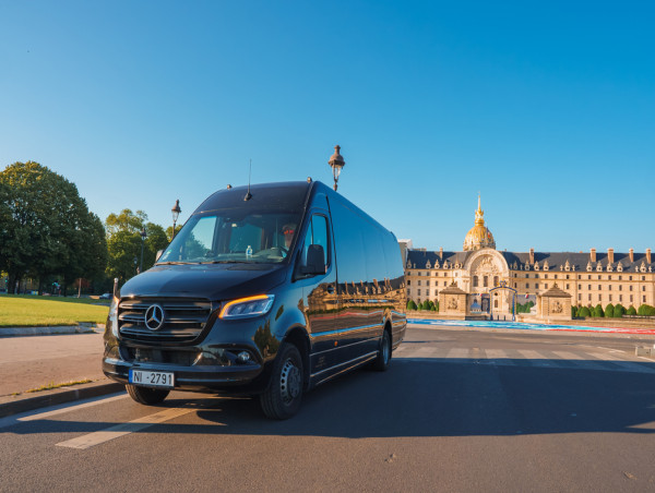 Dispo Reveals Tips to Avoid Expensive Taxi Fares in Mallorca This Summer