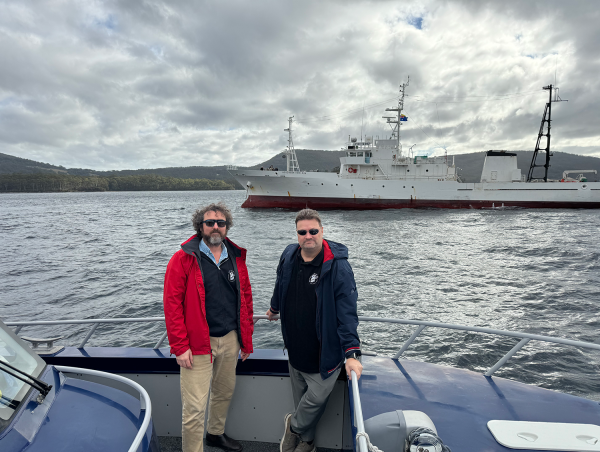  PAUL WATSON TO RETURN TO ANTARCTICA TO PROTECT WHALES 