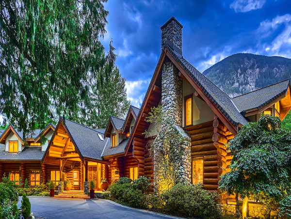 Washington State Red Cedar Log Mansion Near Seattle To Sell To The Highest Bidder Via Concierge Auctions