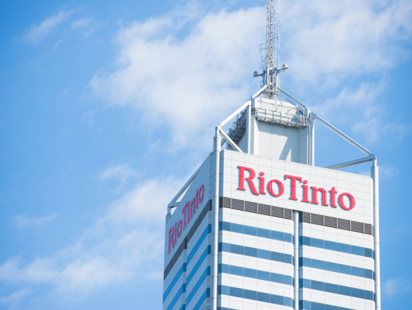  Rio Tinto should not compete with BHP for Anglo American – investor says 