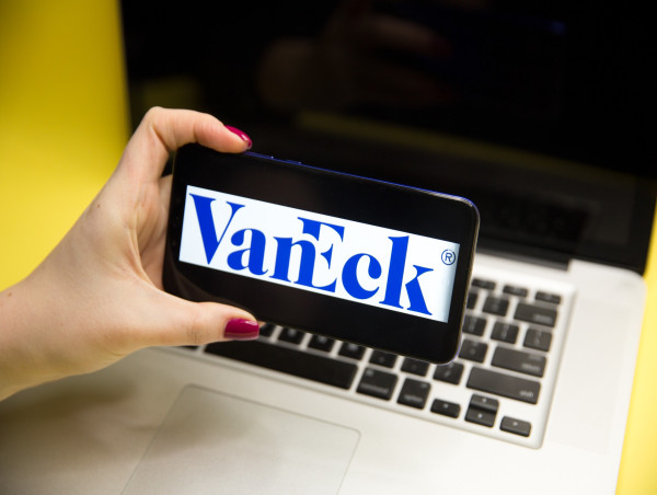  VanEck reveals new ETH ETF ad following SEC approval 