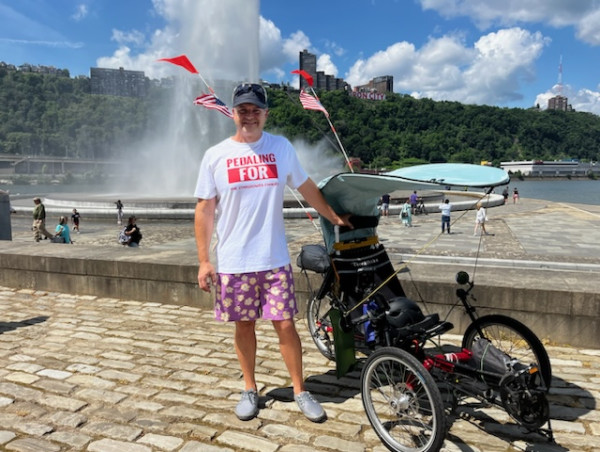 Retirement Planner Stops in Pittsburgh PA on 2,000+ Mile Bike Ride to Support Ponzi Scheme Victims