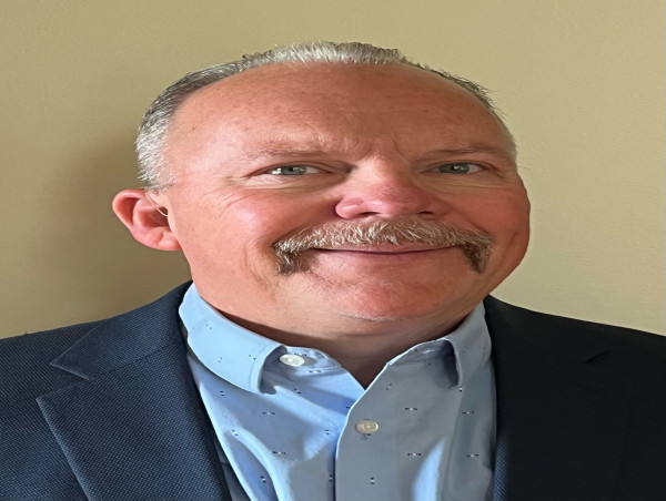 Casel Burnett’s Inspirational Memoir:
